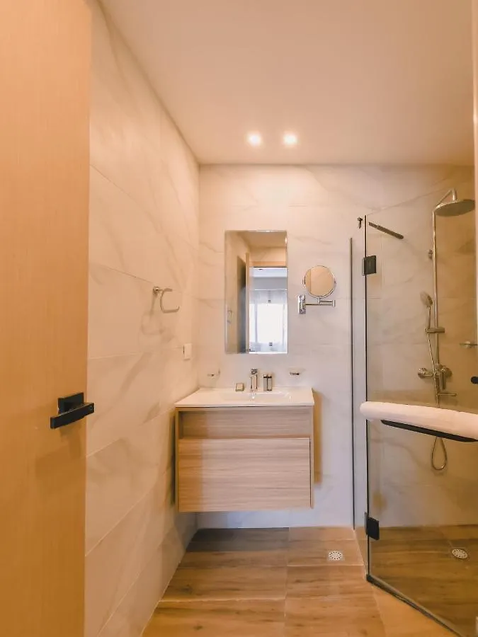 Fully Serviced Apartment At Regatta Living II - 905 Santo Domingo 0*,