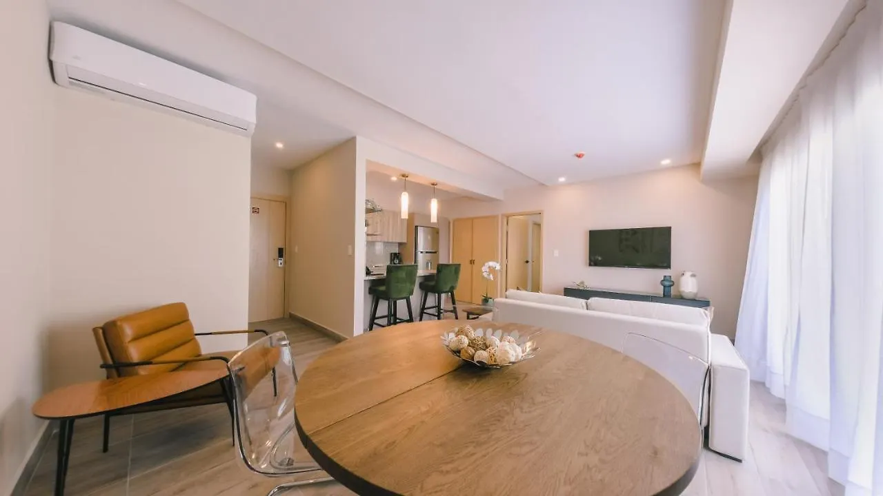 Fully Serviced Apartment At Regatta Living II - 905 Santo Domingo 0*,  Dominikai Köztársaság